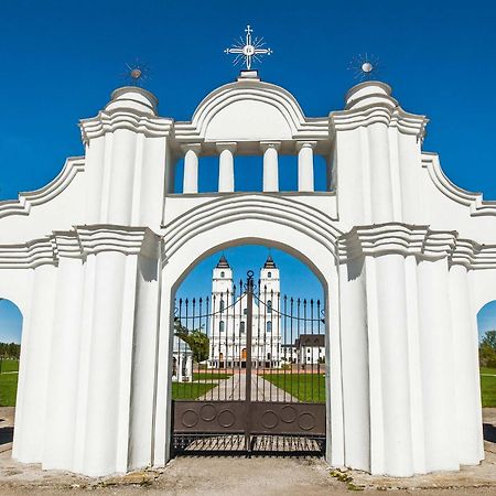 Idilliska Latgaliesu Lauku Maja Ar Melno Pirti Villa Aglona Eksteriør bilde